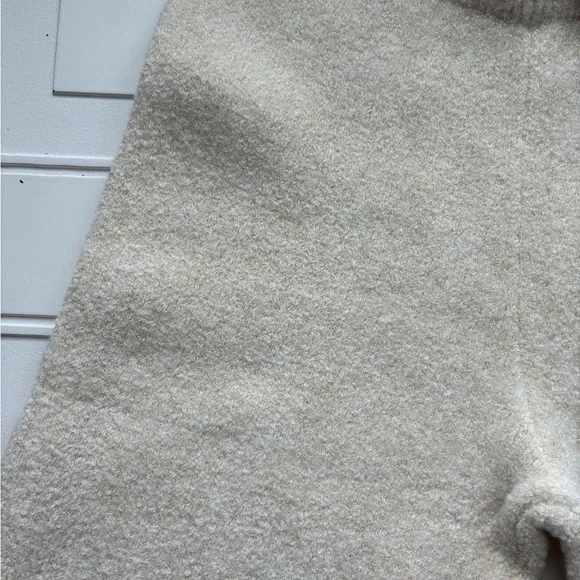 NWT Zara High Rise Boucle Sweater Pants Ivory/Metallic Size Medium - Picture 6 of 9